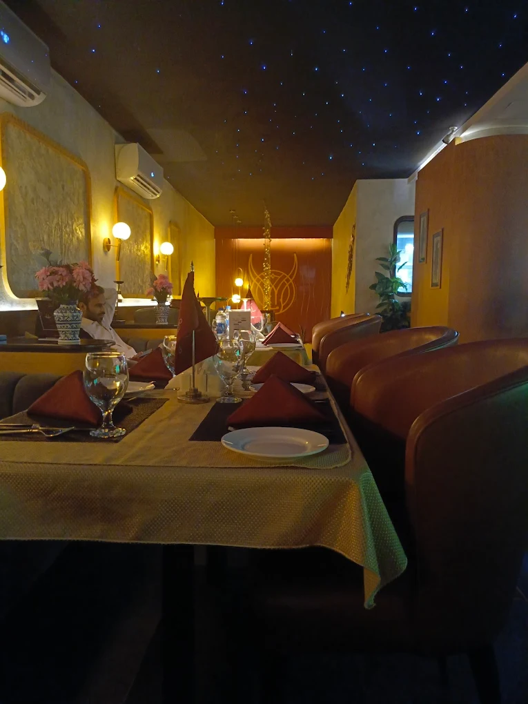 Best Dinner Places in Islamabad for a Memorable Night Out 10 ElMomento Dinner place Islamabad