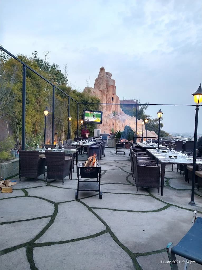 Fancy Restaurants in Islamabad – Where Style Meets Flavor 12 Kallisto Fancy Restaurants in islamabad