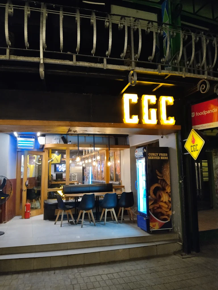 15 Best Restaurants in F7 Islamabad: A Food Lover’s Guide 8 Restaurants in F7 Islamabad Chargrill Central