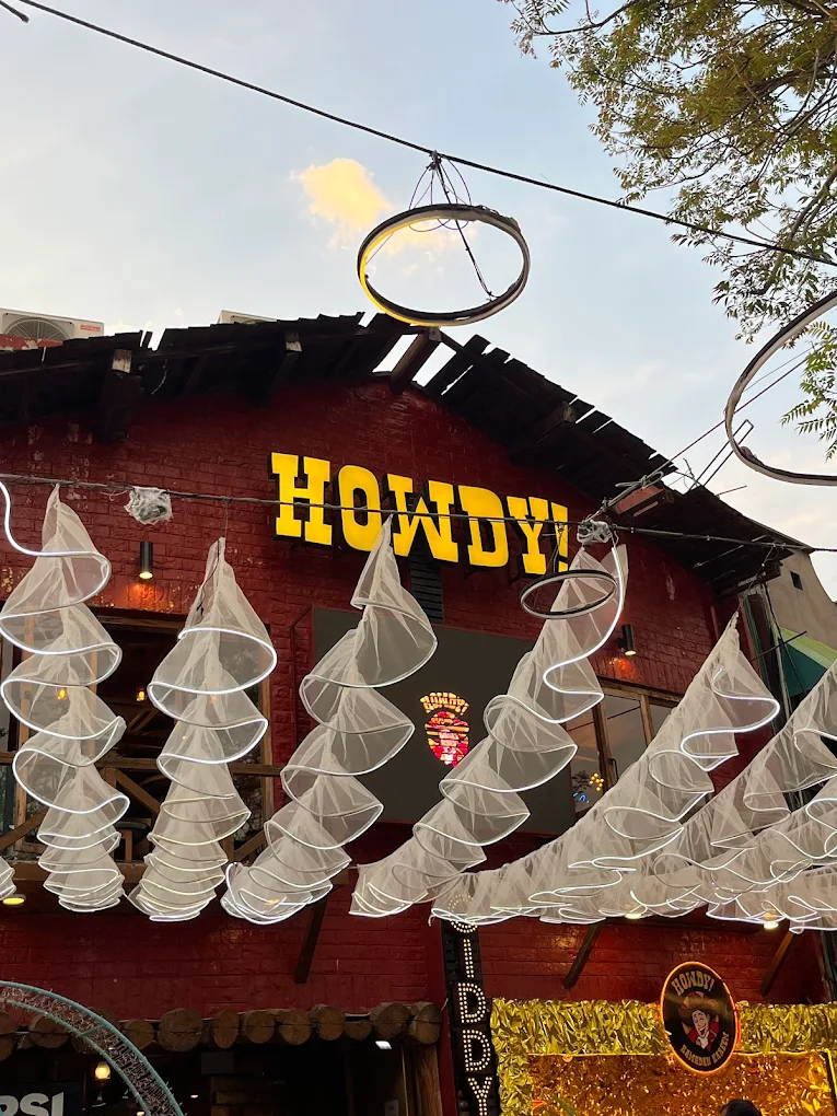 15 Best Restaurants in F7 Islamabad: A Food Lover’s Guide 15 Restaurants in F7 Islamabad Howdy